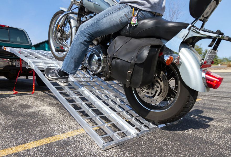 Three-Piece Folding Design for Easy Transport