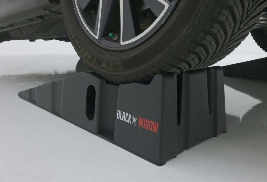 Lifts Sedans to Trucks Up to 16,000 lb. GVW