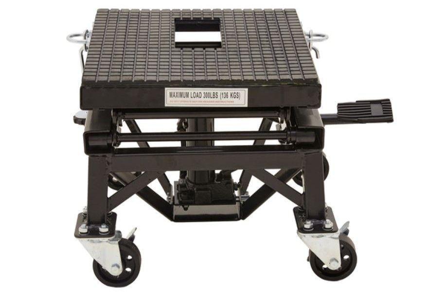 Dirt bike lift with swivel casters