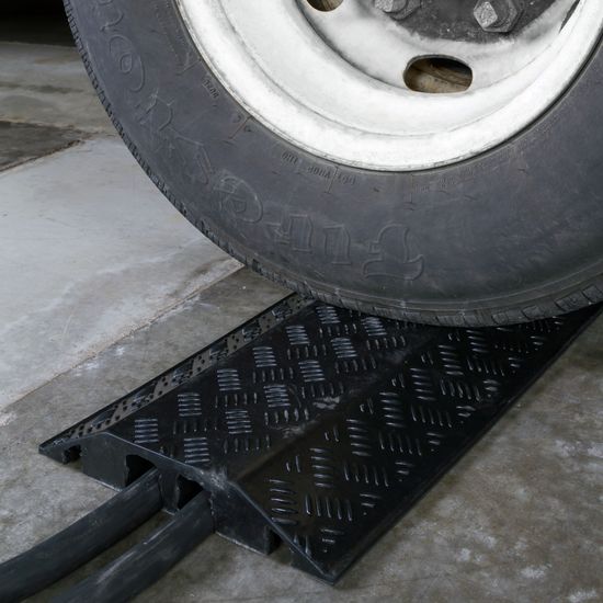 Guardian Dropover Cable Cover for 1.375 inch OD Cables