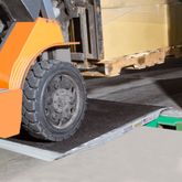 CL-10-63-048-06-Grit 48 x 63 Guardian Aluminum Grit Shipping Container Ramps - 10000 lb Capacity 10-63-048-06-Grit__1