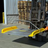 ADB-6048-15000 48 x 60 15000 lb Capacity Guardian Aluminum Dock Board 2