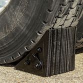 CL-DH-WC-L1 Laminated Rubber Wheel Chock - 8 x 7-12 x 8 DH-WC-L1__1