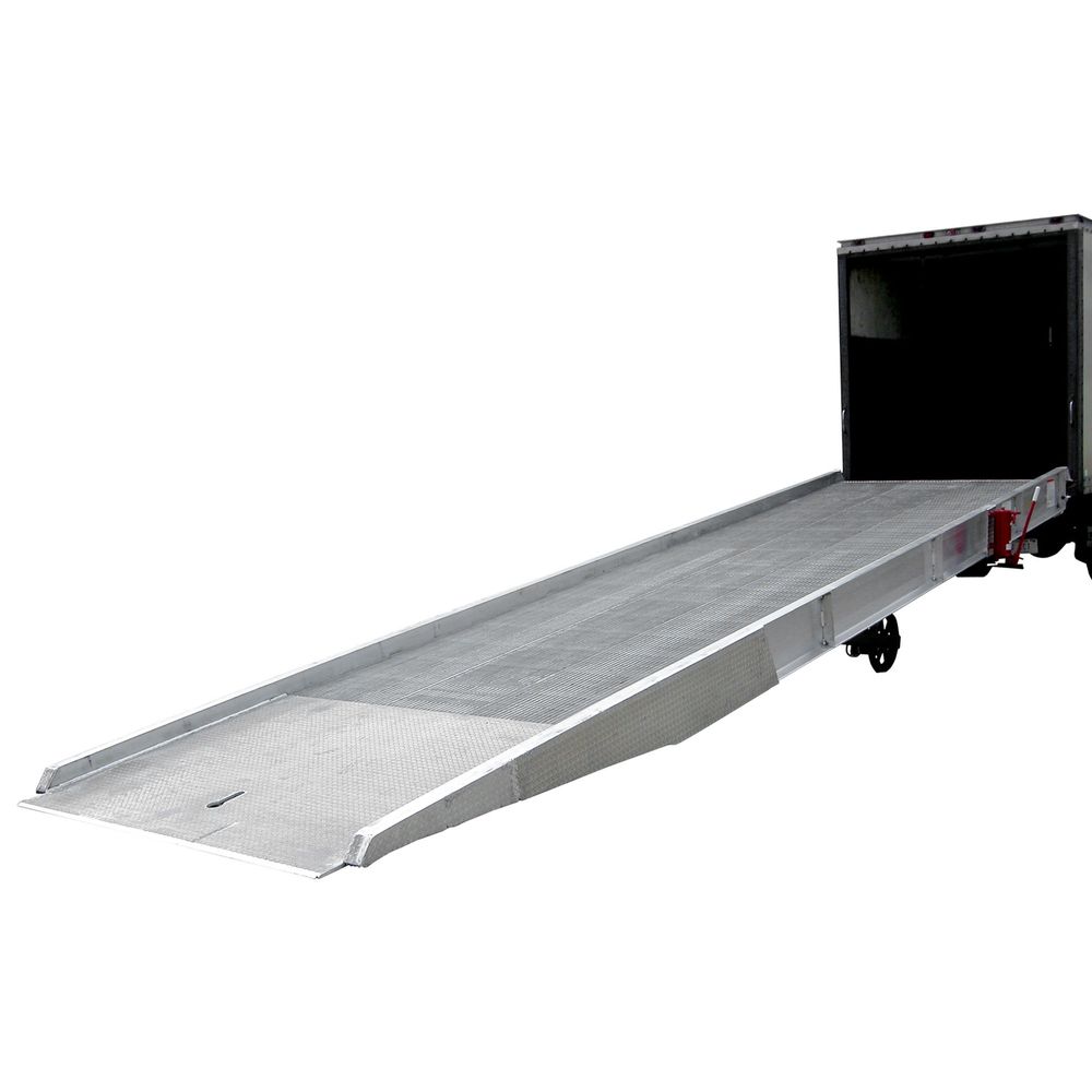 30,000-lb Capacity Vestil Aluminum Yard Ramp, 30'L x 86
