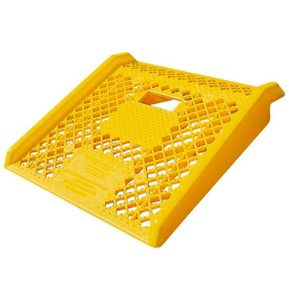 Magliner Polyethylene Plastic Curb Ramp - 27