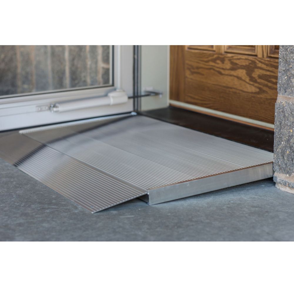 EZ-ACCESS TRANSITIONS Aluminum Adjustable Solid Self-Supporting ...