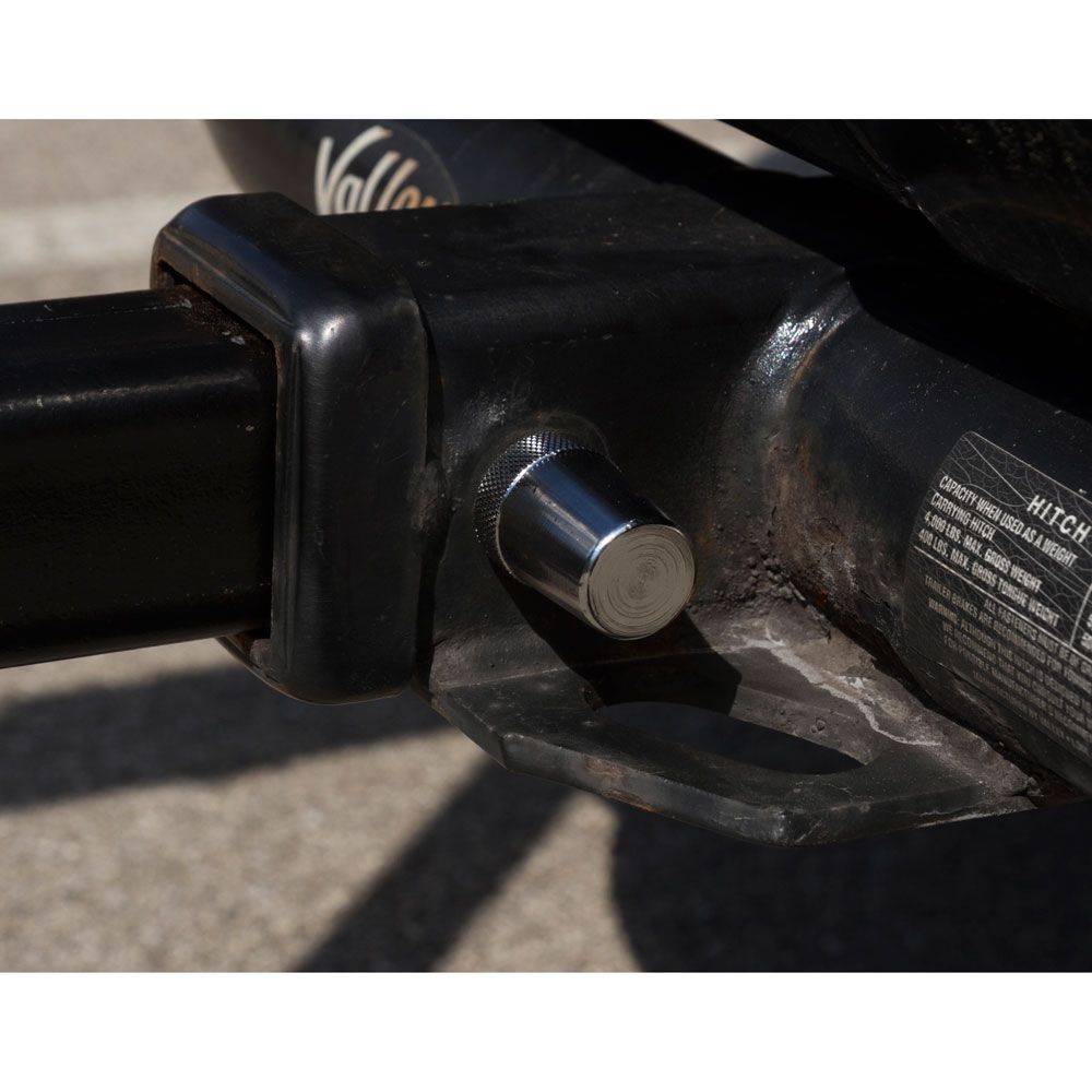 thumbnail image 2 of TOW IT Long Span 3.875" Key Lock Pin – Class II-IV Tow Hitch, Chrome, 2 Keys, AX883338 2 of 5
