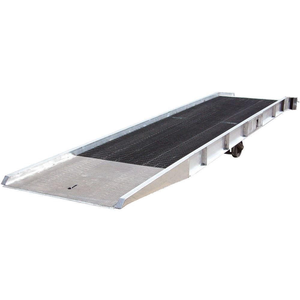 30,000-lb Capacity Vestil Aluminum Yard Ramp with Steel Grating, 30'L x ...